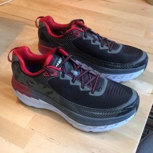 Hoka One Bondi 5